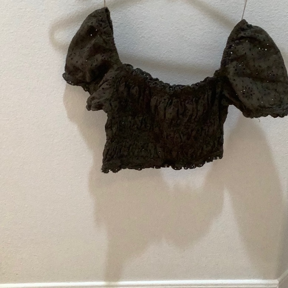 Green Ruffled Halter Top - Picture 3 of 5